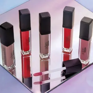 aden Plumping Lip Lacquer