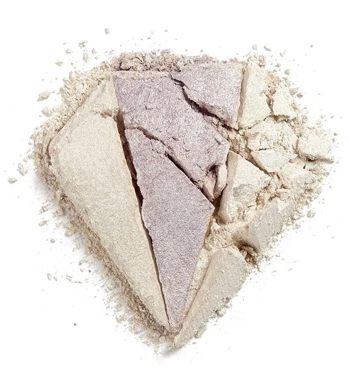 I Heart Revolution Triple Baked Highlighter